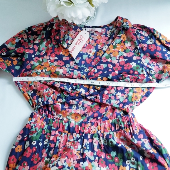 Floral Cut-Out Front Midi Dress - Picture 14 of 16